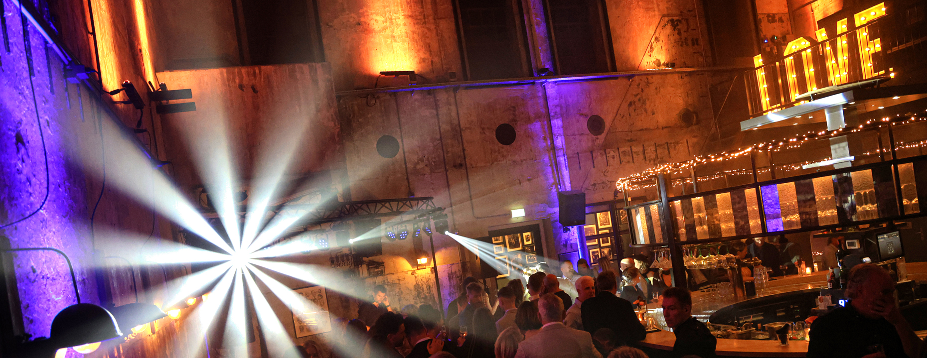 Fifth NRE Eindhoven - the Bar